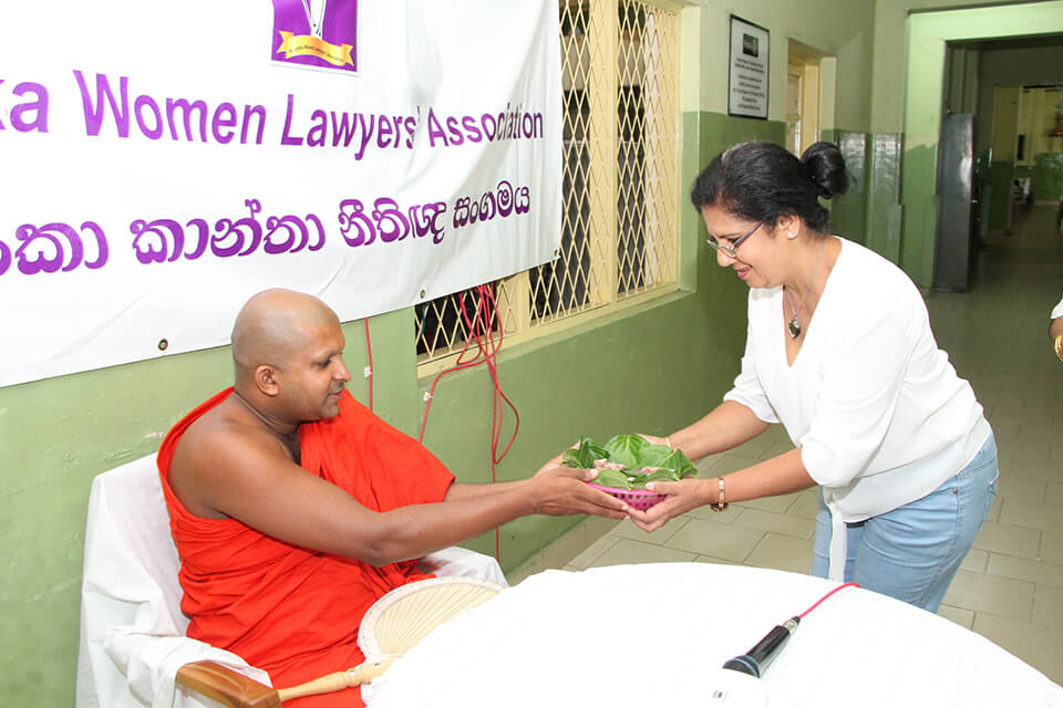 SLWLA Offered Lunch For All The Inmates At Victoria Home In Rajagiriya.